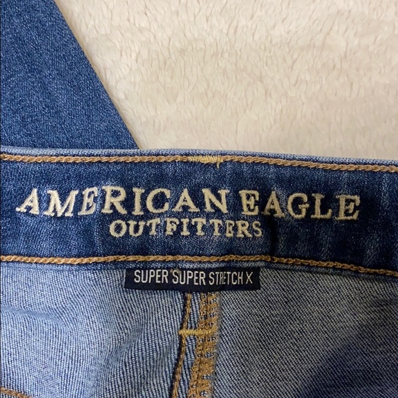 American Eagle Jeans - Picture 2 of 5